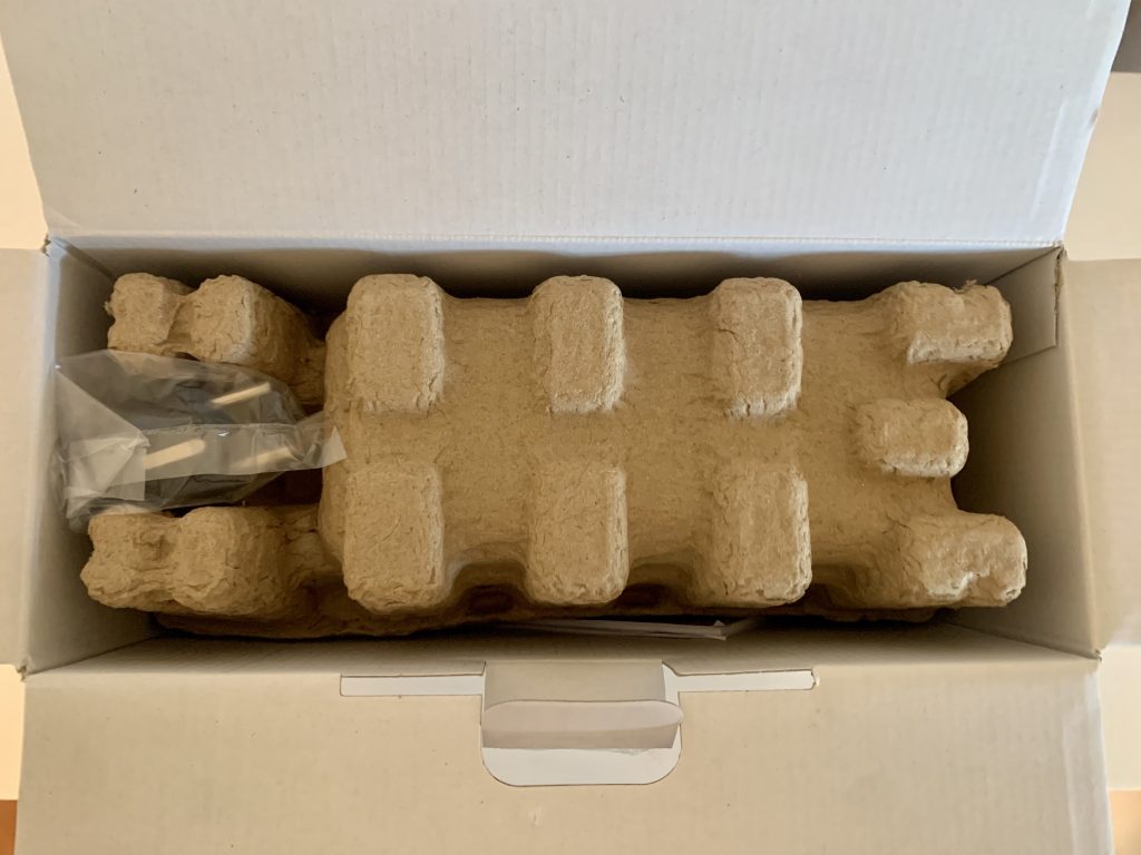 WMF Lono Sandwichmaker im geöffneten Karton von oben