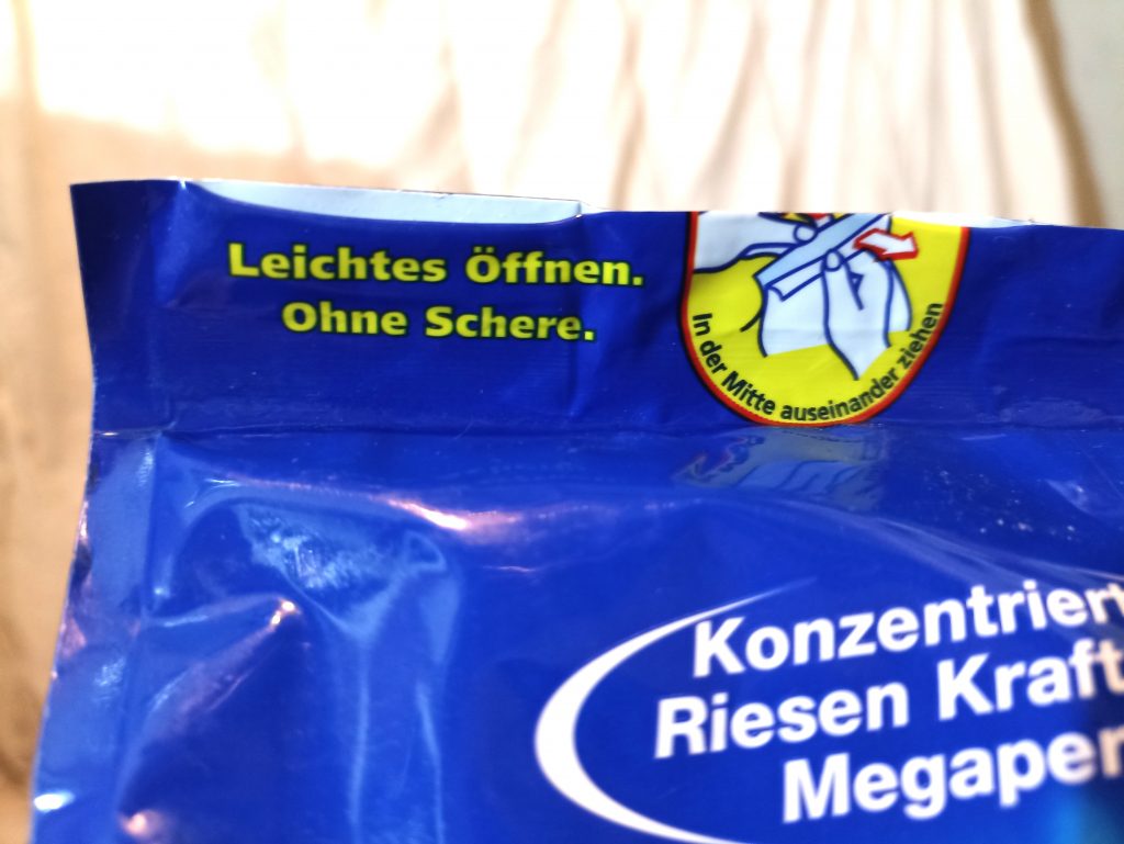 Weißer Riese Universal Megaperls Waschmittel, Verpackung Vorderseite Beschriftung