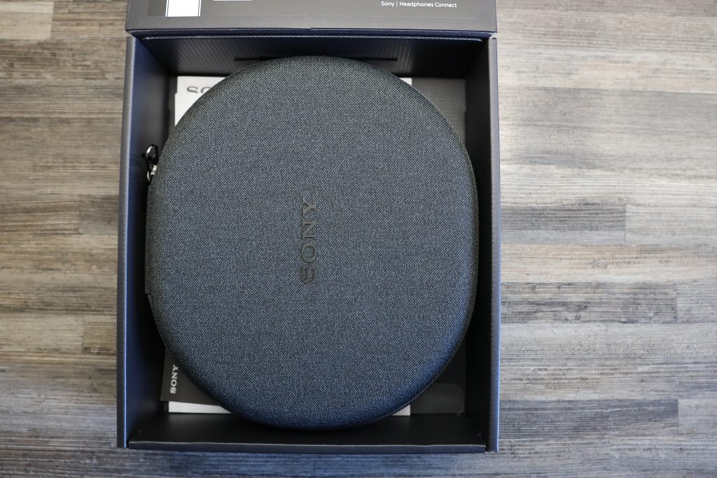 Sony ULT Wear Kopfhörer Unboxing