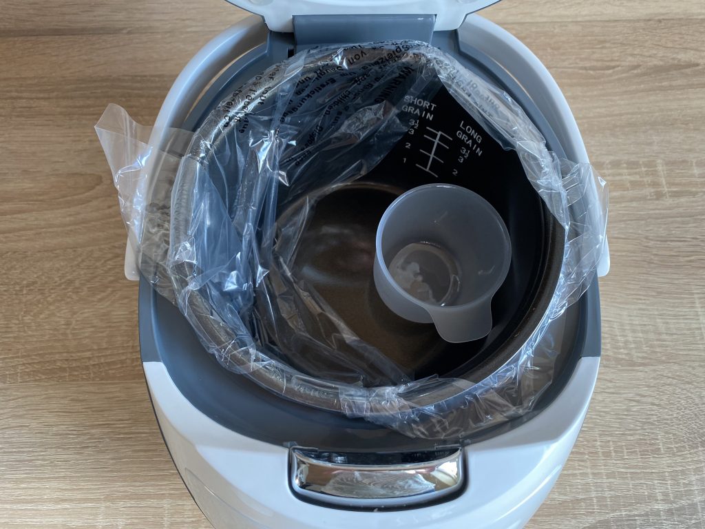 YumAsia Panda Reiskocher ausgepackt 2