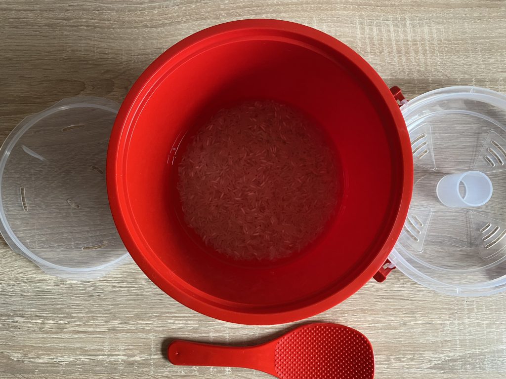 Sistema Microwave Reiskocher Reis im Topf