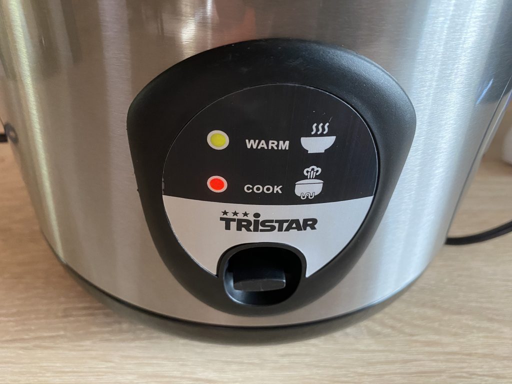 Tristar RK-6127 Reiskocher beim Kochen