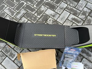 14_streetbooster_pollux_trittflaeche-und-akkuksten