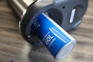 Sage InFizz Fusion Wassersprudler Zylinder Montage 2