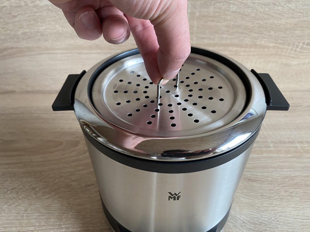 WMF Küchenminis Reiskocher aufbewahrung Dampfgareinsatz mit Henkel