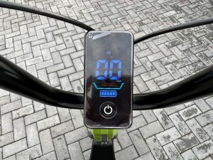 24_streetbooster_pollux_bordcomputer