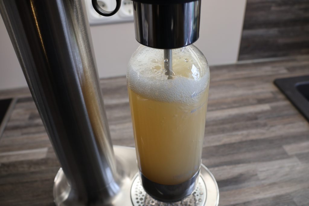 Sage InFizz Fusion Wassersprudler Schaum