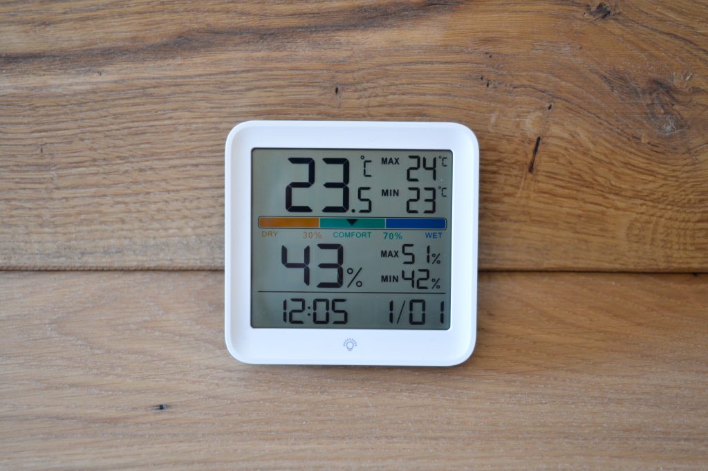 Noklead NK5275 Thermo-Hygrometer Frontansicht