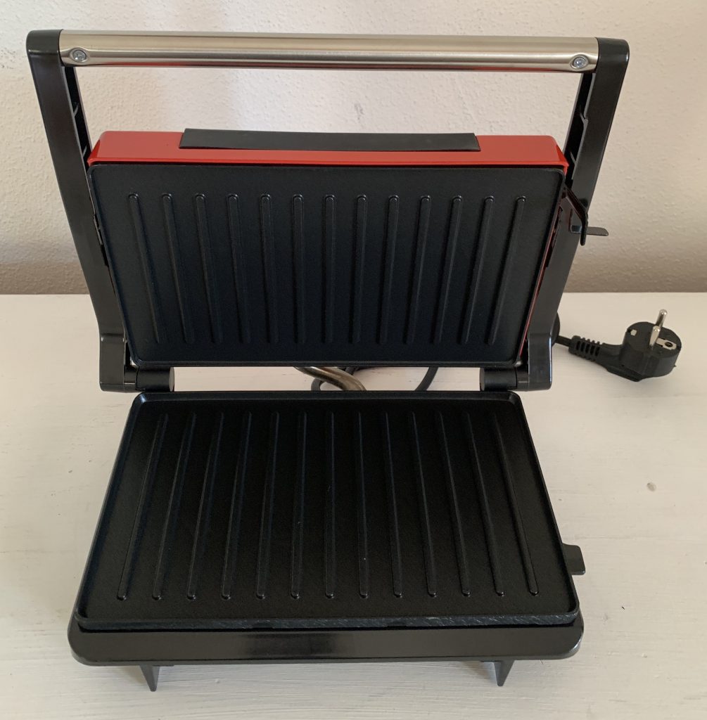 Aigostar 300000HHH Kontaktgrill geöffnet