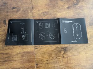 Anleitung der Logitech G PRO X Superlight 2 Gaming-Maus, hintere Seite