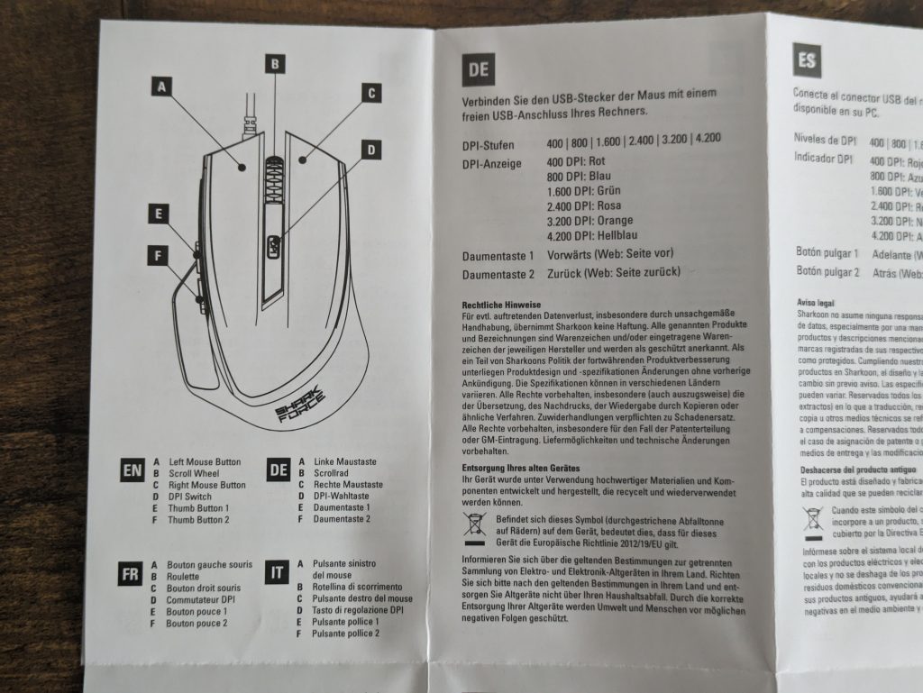 Anleitung der Sharkoon Shark Force II Gaming-Maus geöffnet in der Nahansicht