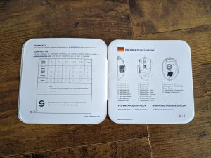 Anleitung der UtechSmart Venus Gaming-Maus geöffnet