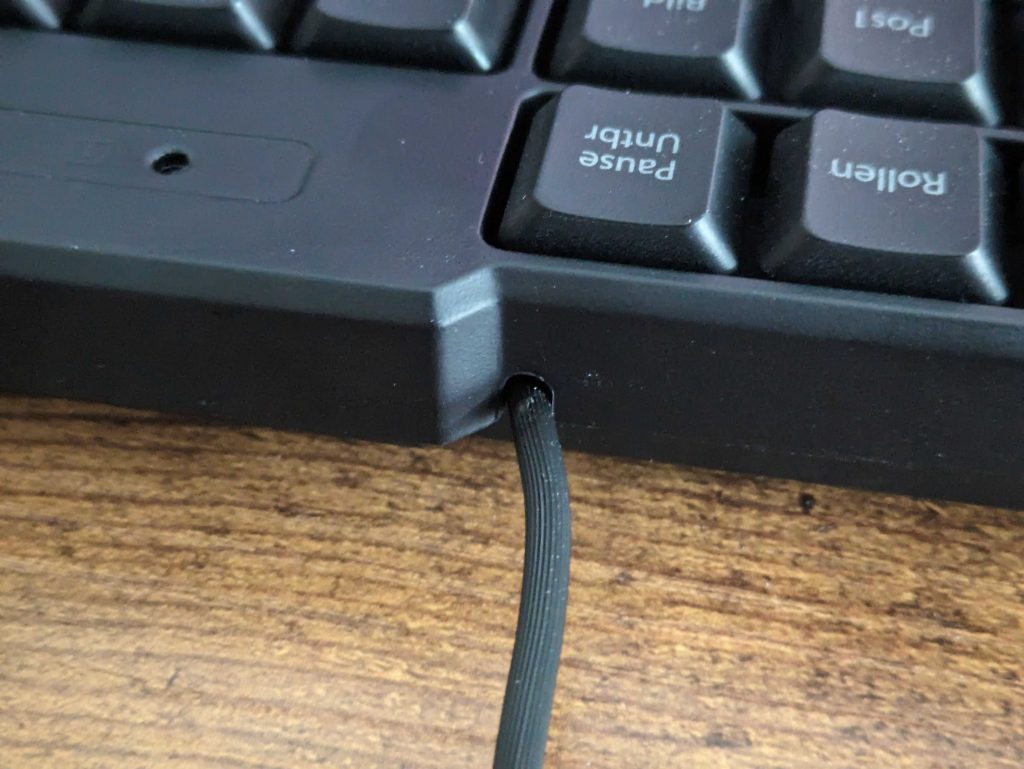 Anschluss der KLIM Chroma Gaming-Tastatur