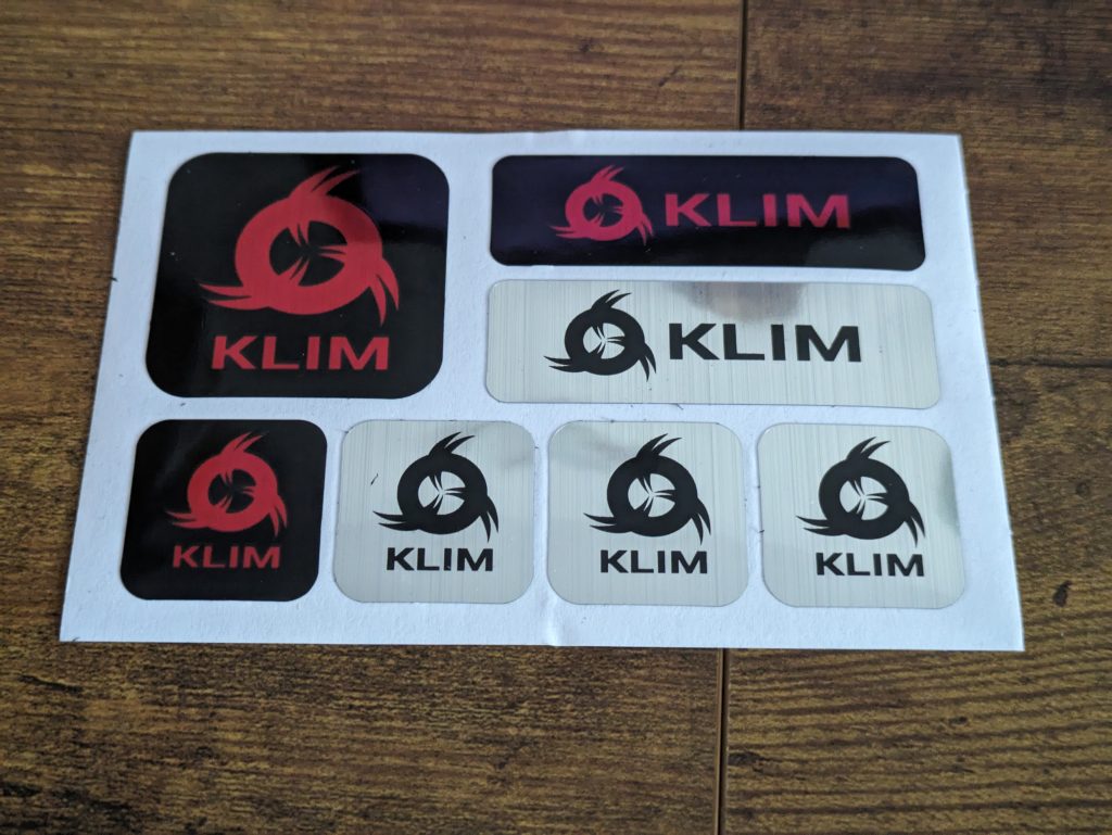 Aufkleber der KLIM Chroma Gaming-Tastatur