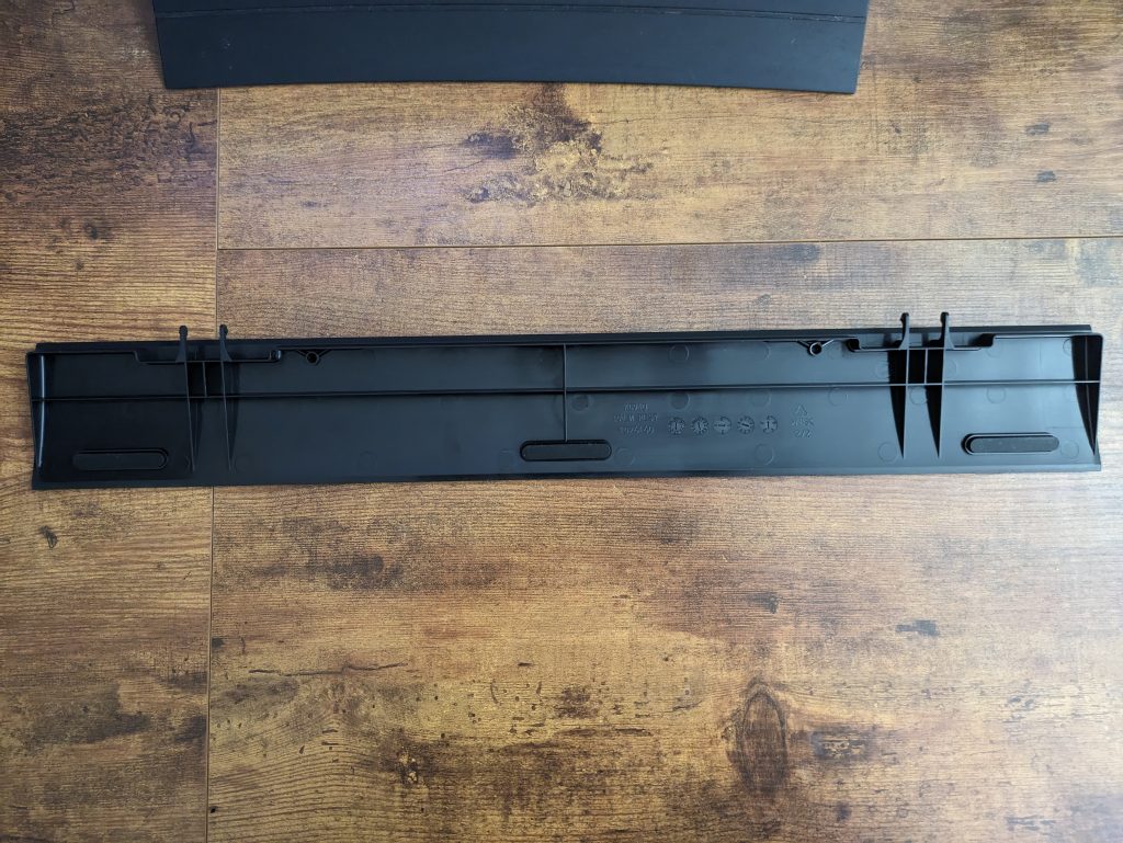 Auflage der Corsair K55 RGB PRO Gaming-Tastatur von hinten