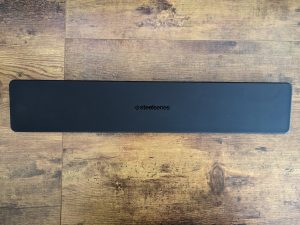 Auflage der SteelSeries Apex Pro HyperMagnetic Gaming-Tastatur