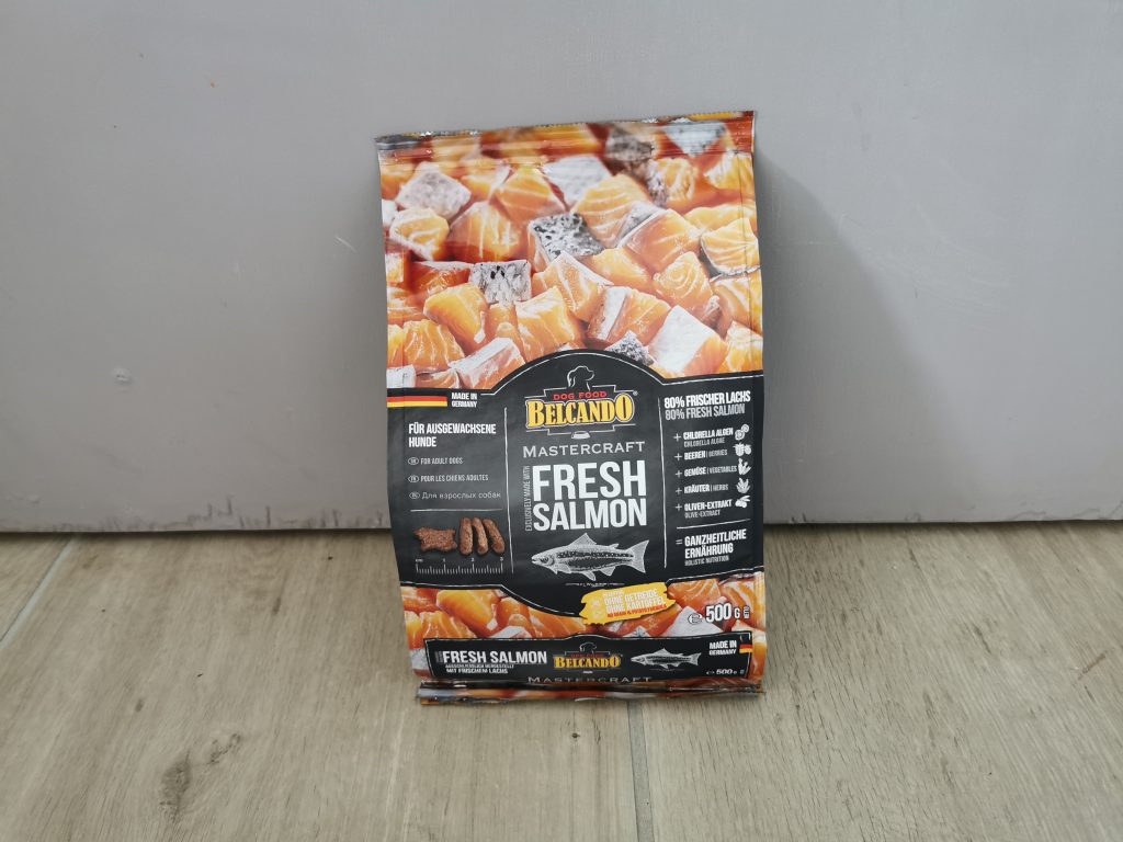 Belcando Mastercraft Fresh Salmon Hundetrockenfutter Beutel von vorn