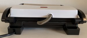 Bestron APM123W Kontaktgrill von hinten