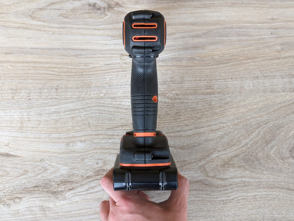 Black+Decker ‎BDCDC18 Akku-Bohrschrauber von hinten