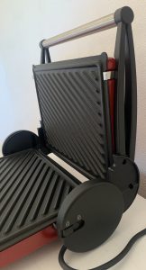 Bosch TCG4104 Kontaktgrill Schrägansicht