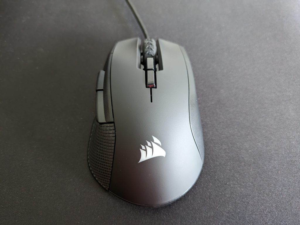 Corsair IRONCLAW Gaming-Maus von hinten