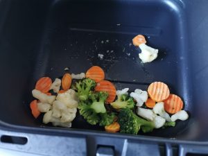 Cosori Turboblaze Heißluftfritteuse Gemüse garen