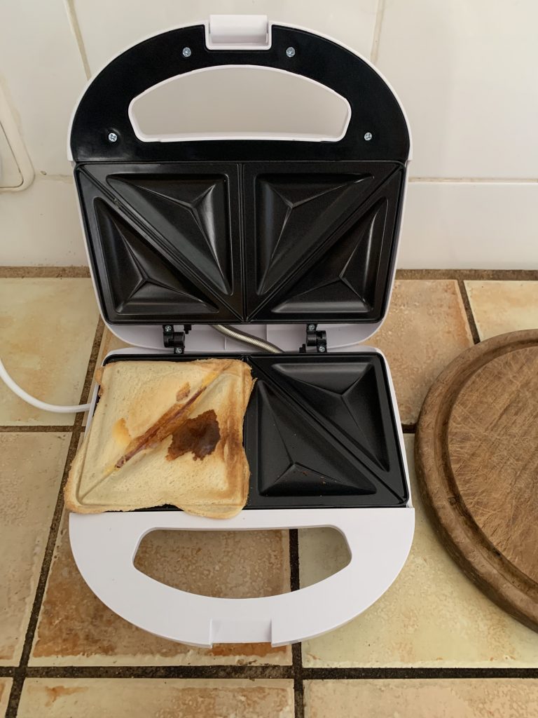 Emerio ST-109724.3 Sandwichmaker 3-Minuten-Sandwich