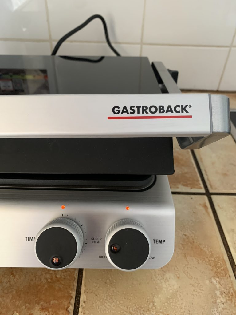 GASTROBACK® 42537 Design BBQ Pro Kontaktgrill Aufheizen ohne Grillgut für 20 Minuten
