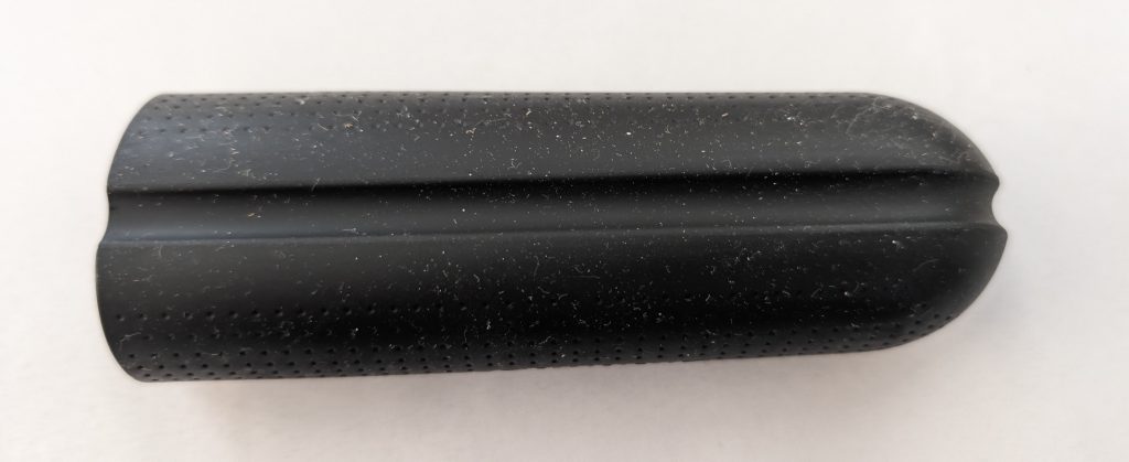 GRUNDIG Naturashine HS 7030 Glätteisen Schutzkappe