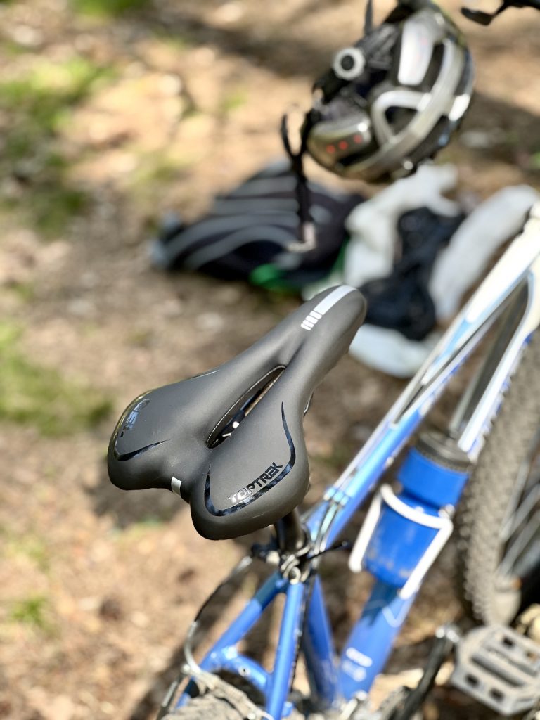 toptrek PTT00101 Fahrradsattel von der Seite