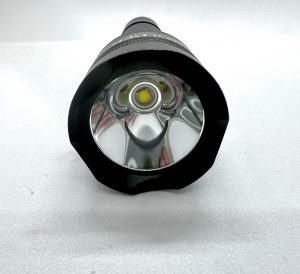 Anker Bolder LC40 Taschenlampe von vorne