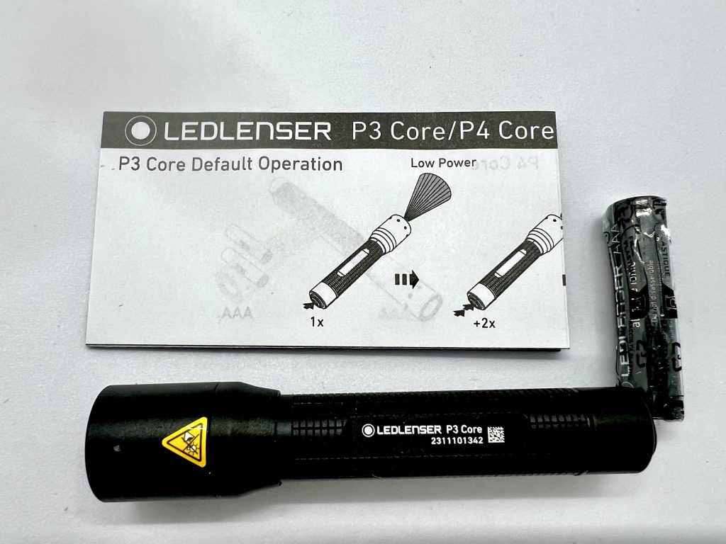 Ledlenser P3 Core Taschenlampe mit Bedienungsanleitung und Batterie