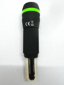Mini-LED-Taschenlampe Zoom Flashlight von HyCell mit Batterieeinheit