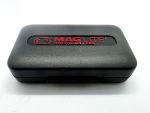 MagLite J3A012 Solitaire LED Taschenlampe in der Verpackung