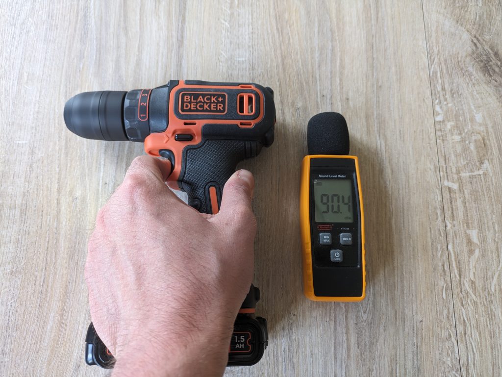Lautstärke des Black+Decker ‎BDCDC18 Akku-Bohrschraubers