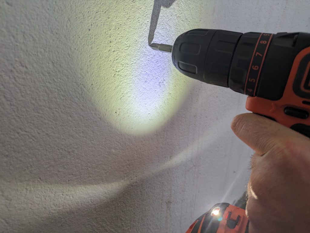 Licht des Black+Decker ‎BDCDC18 Akku-Bohrschraubers