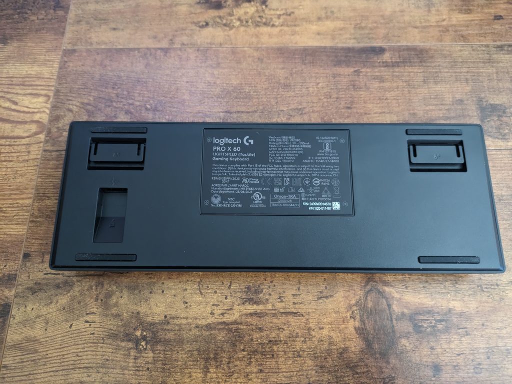 Logitech G PRO X 60 LIGHTSPEED Gaming-Tastatur von hinten