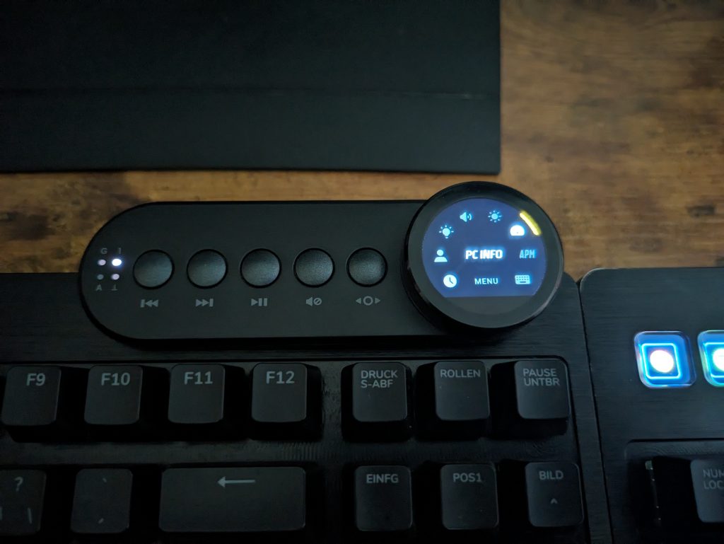 Media-Dock der Mountain Everest Max Gaming-Tastatur (2)