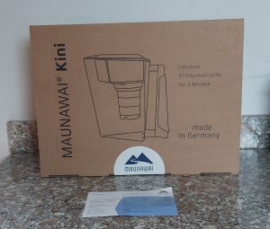 Maunawai Kini Wasserfilter in der Verpackung