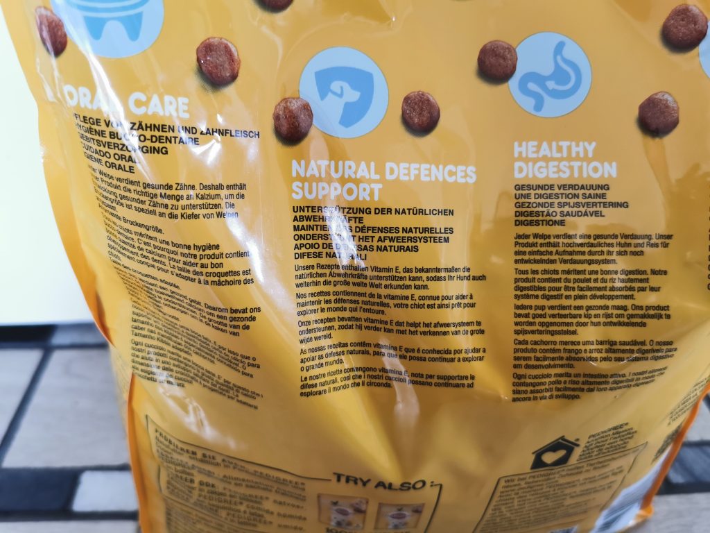 Pedigree Vital Protection Junior Hundefutter Beutel Detail