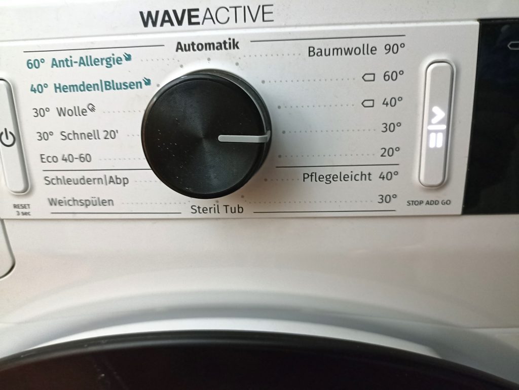 Persil Universal Megaperls Waschmittel, Einstellung 30 Grad beim Waschtest