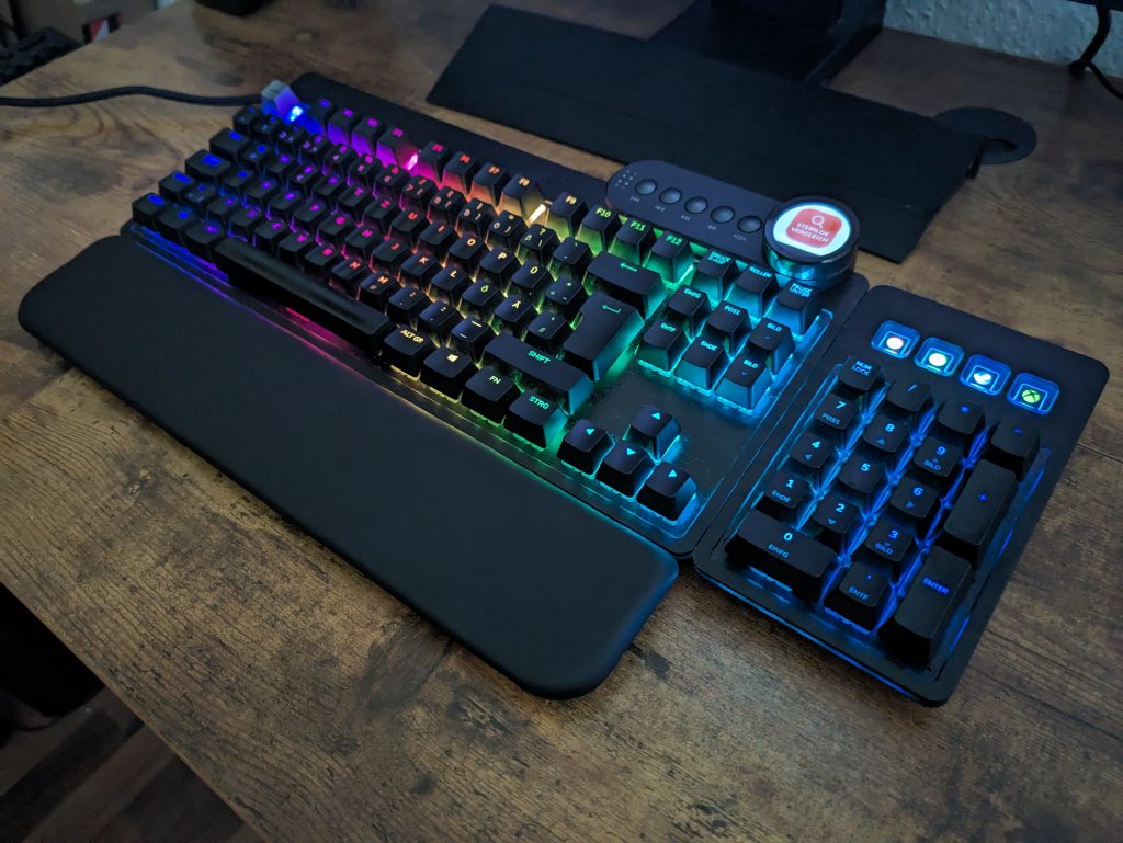 RGB-Beleuchtung der Mountain Everest Max Gaming-Tastatur