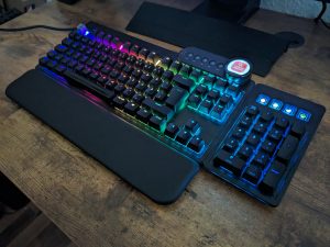 RGB-Beleuchtung der Mountain Everest Max Gaming-Tastatur