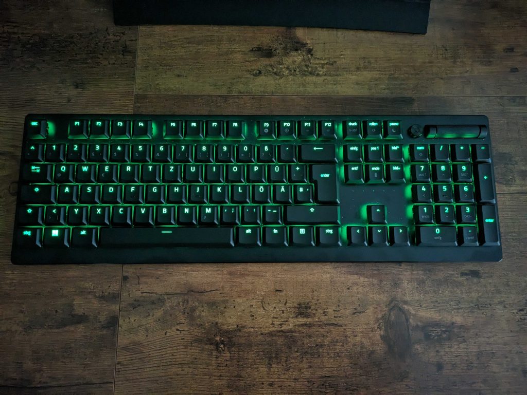 RGB-Beleuchtung der Razer Deathstalker V2 Pro Gaming-Tastatur (4)
