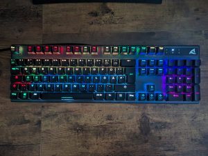 RGB-Beleuchtung der Sharkoon Skiller SGK20 Gaming-Tastatur (2)