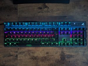 RGB-Beleuchtung der Sharkoon Skiller SGK20 Gaming-Tastatur (3)
