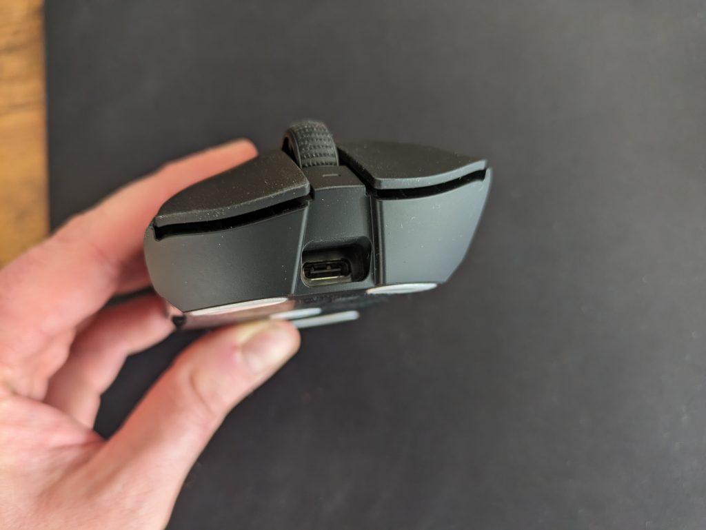 Razer Deathadder V3 Pro Gaming-Maus USB-Anschluss
