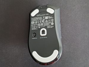 Razer Deathadder V3 Pro Gaming-Maus von unten ohne Folie
