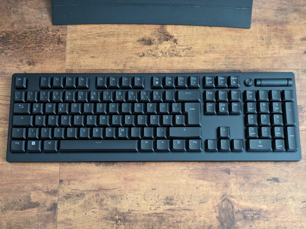 Razer Deathstalker V2 Pro Gaming-Tastatur von vorne