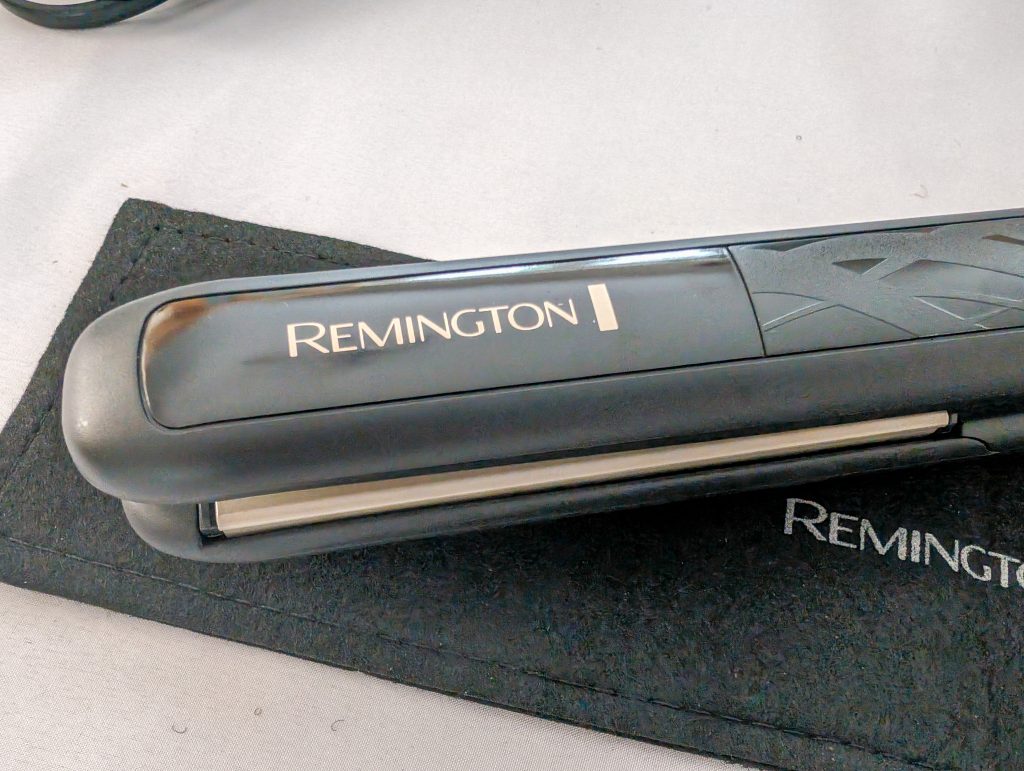 Remington Glätteisen S3500 Ceramic Straight 230 Vorderansicht